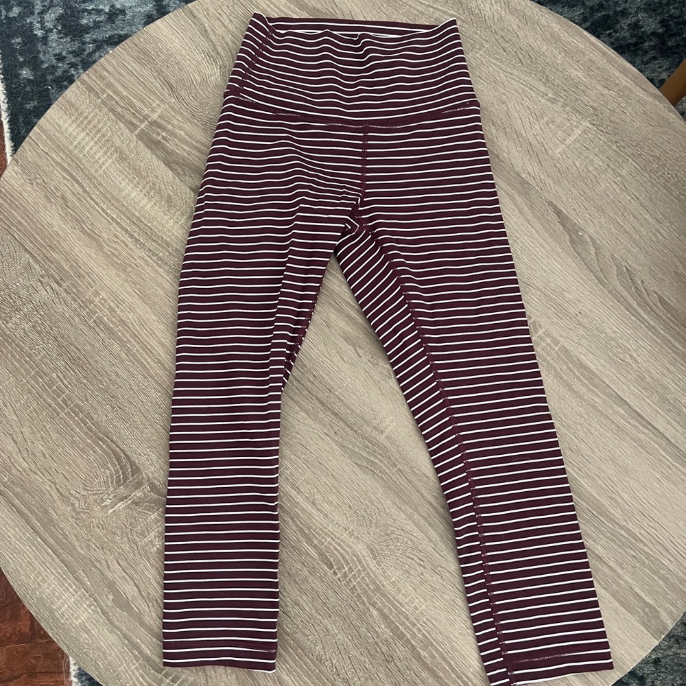 lululemon athletica Brown and White Leggings with Striped Pattern